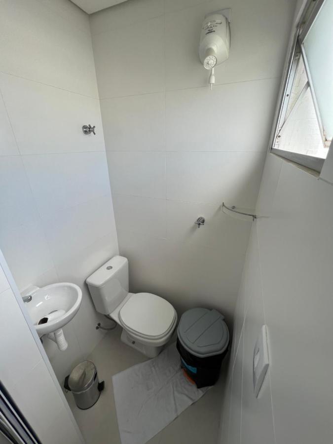 Apartamento Impecavel Completo Proximo A Praia Com Barco Opcional Γκουαρούχα Εξωτερικό φωτογραφία